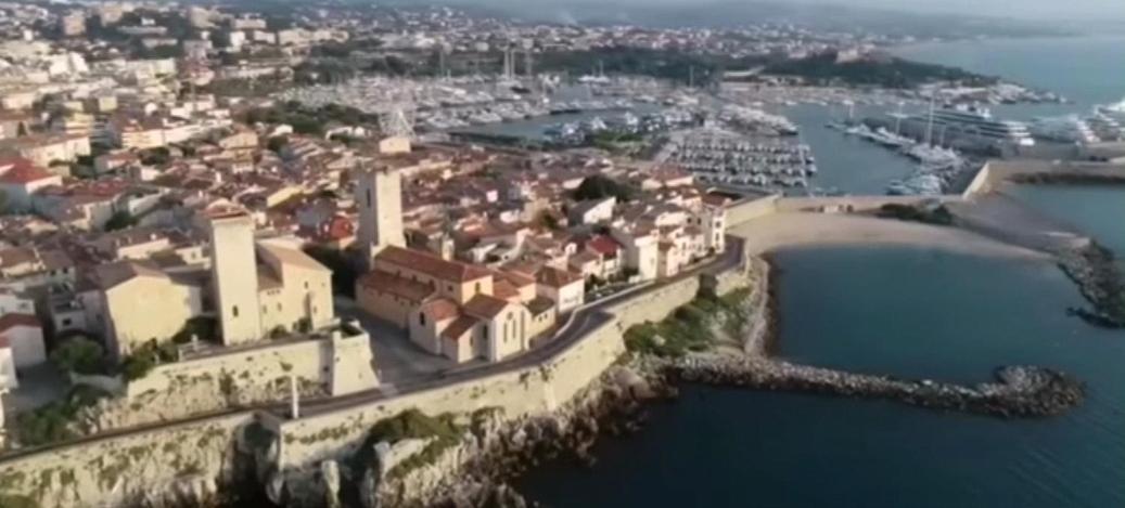 Vue Mer Et Remparts. Entre Vieille Ville Et Plages Antibes Kültér fotó